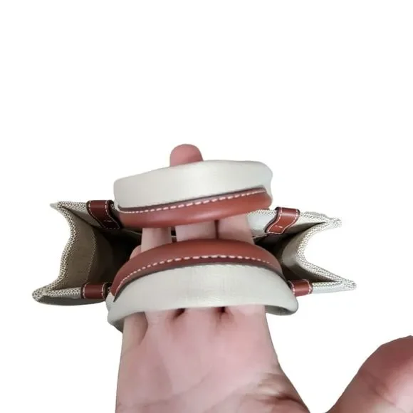 Chloé Woody Small Tote Handbag - Picture 6 of 17